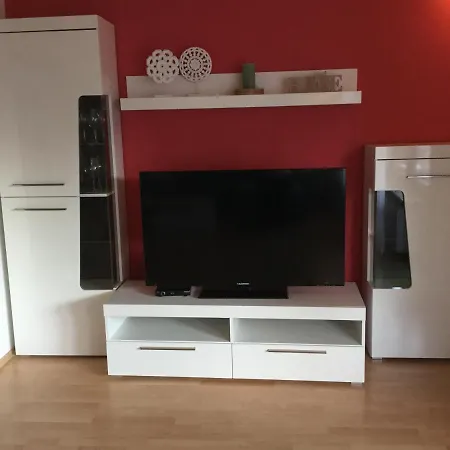 Kaiser Apartment *