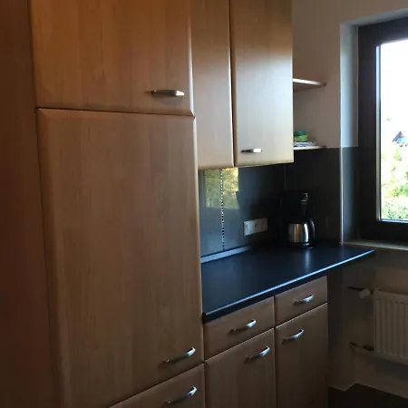 Kaiser Apartment *